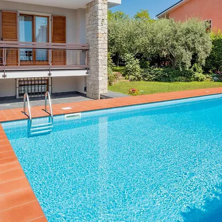Apartment Casa Claire *